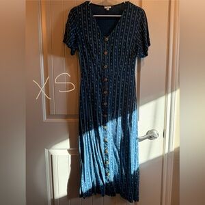 DIP Extra-Small Midi Button Front Dress